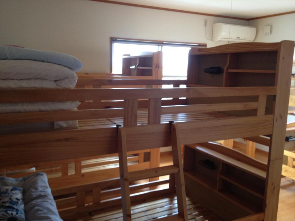 Beppu Yukemuri-No-Oka Youth Hostel Rum bild